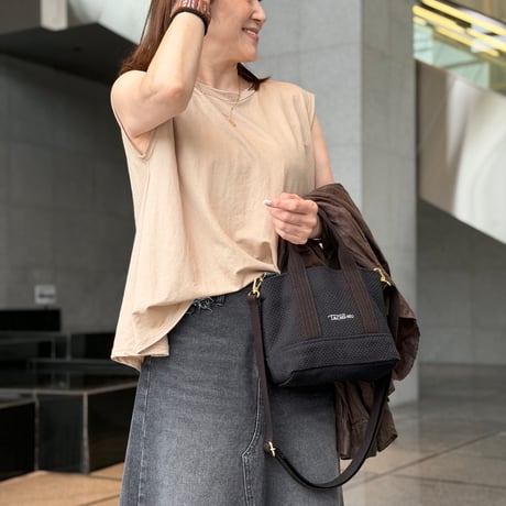 再入荷！ノースリーブフレアトップス