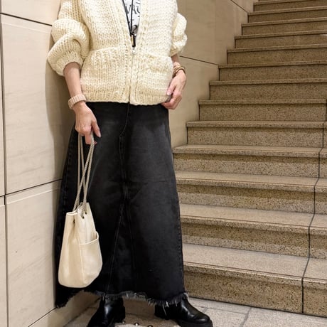 残りわずか　カットオフマキシ丈デニムスカート