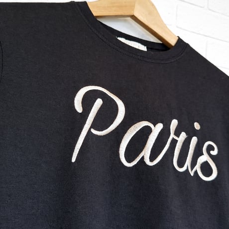 残りわずか　刺繍ロゴPARIS Tシャツ