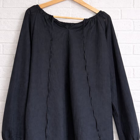 完売しました　再入荷！シアーストリングブラウス
