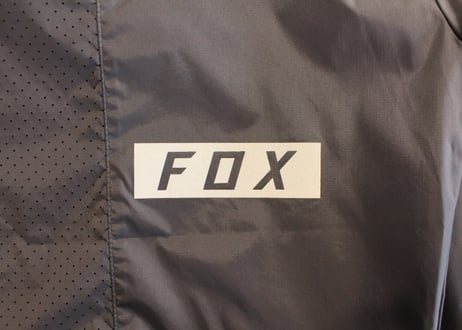 【在庫限り】FOX アタック ウィンド ジャケット ブラック　S