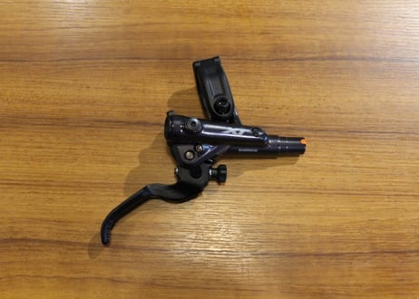 SHIMANO(シマノ) Deore XT BL-M8100-R ディスクブレーキレバー 右のみ