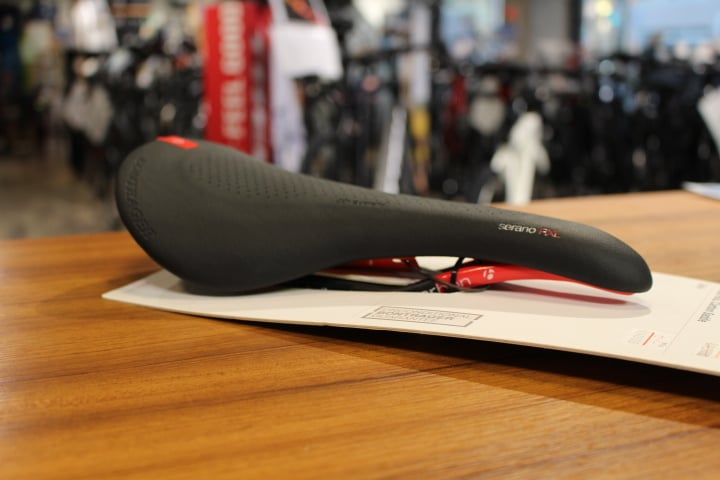 現物限定】SERANO(セラーノ) RXL carbon Saddle 270mmX148m