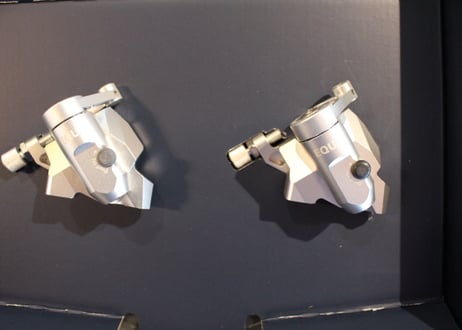 【現品限り！】GROWTAK(グロータック) EQUAL(イコール) 機械式ディスクブレーキキャリパー 前後セット