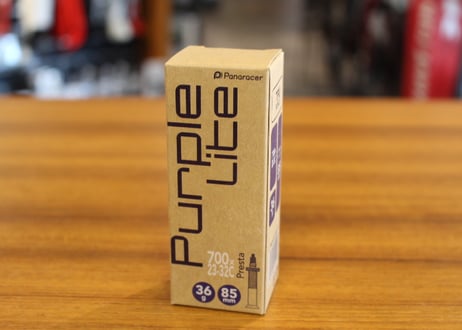 パナレーサー　PURPLE LITE(パープル ライト) チューブ　700×23～32C　36ｇ　85mm