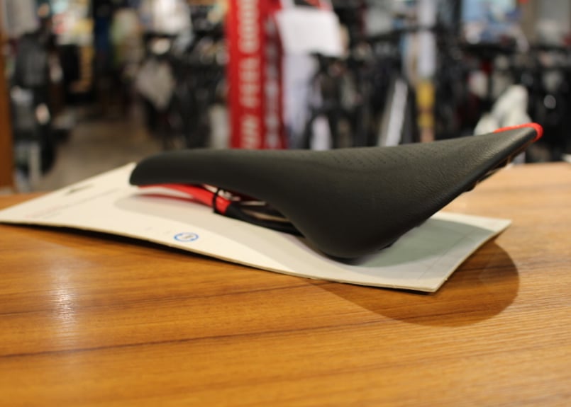 現物限定】SERANO(セラーノ) RXL carbon Saddle 270mmX148m
