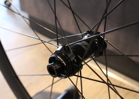Bontrager(ボントレガー) Aeolus Pro(アイオロス プロ) 51 TLR ディスクロードホイール 前後セット