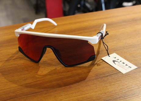 OAKLEY BXTR Matte White Prizm Road