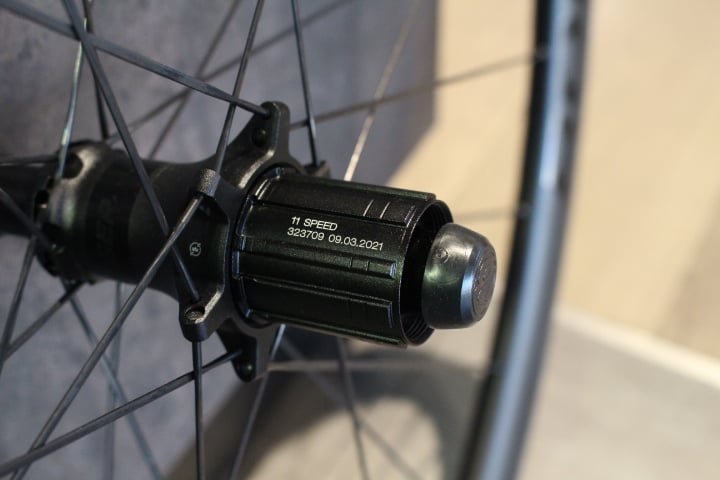 ボントレガー（Bontrager) Aeolus Pro (アイオロス プロ) フルカーボンホイール【Bontrager Aeolus Pro5(ボントレガーアイオロス