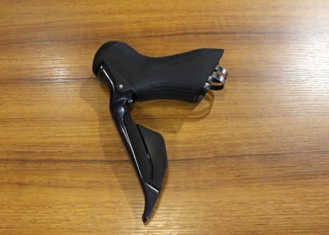 【廃盤商品】SHIMANO(シマノ) ULTEGRA(アルテグラ) ST-R8070-L　左側のみ