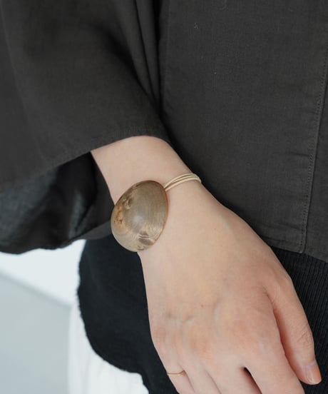 Oval Objs / egg hair tie