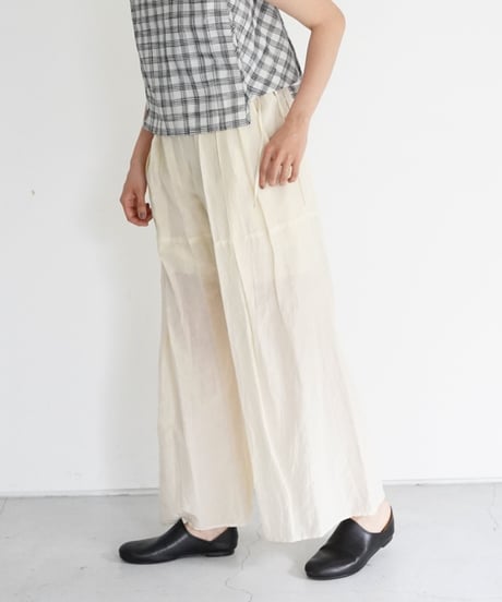 AS YET UNNAMED. - 'the essential line' / 3 Tucks Wide Pants (4 COLORS)