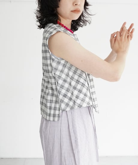 KROMALUDI / Hand Woven Sleeveless Top (Jharna Gingham)