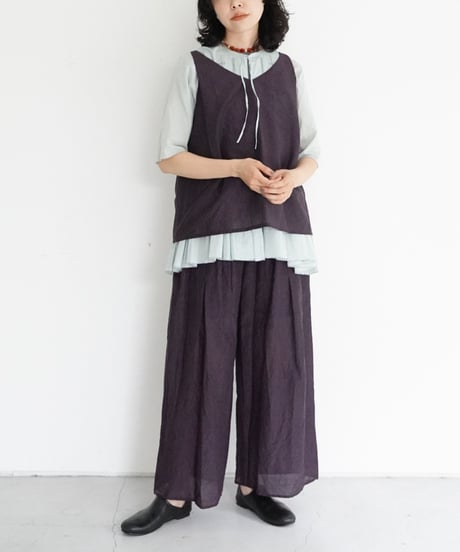 AS YET UNNAMED. - 'the essential line' / V Neck Sleeveless Top (4 COLORS)