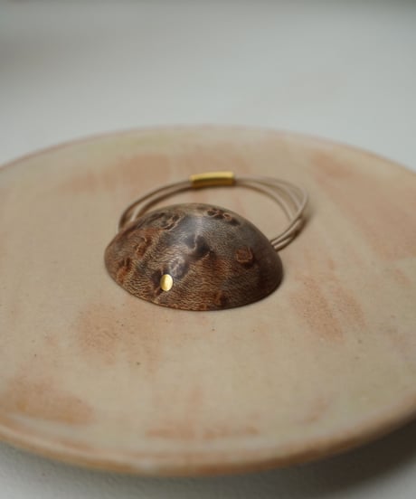 Oval Objs / egg hair tie