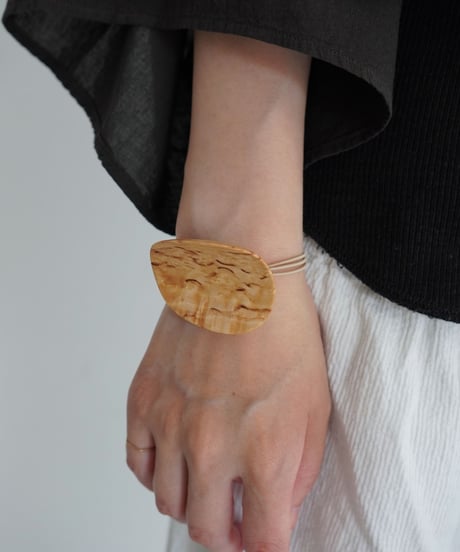 Oval Objs / oval hair tie