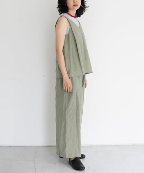 AS YET UNNAMED. - 'the essential line' / V Neck Sleeveless Top (4 COLORS)