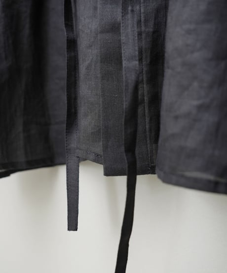 AS YET UNNAMED. - 'the essential line' / Raglansleeve Oversized Shirts (Ramie-Black)