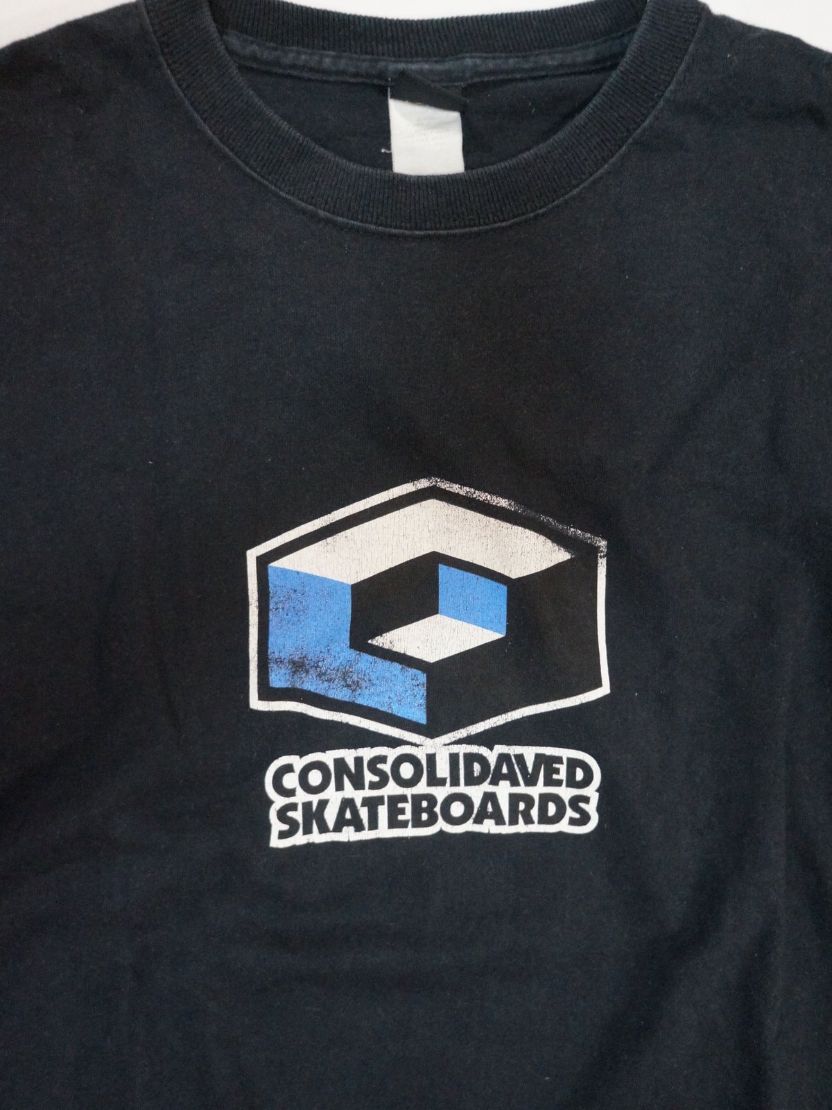 00s Consolidated Skateboards Cube Logo Tee M |