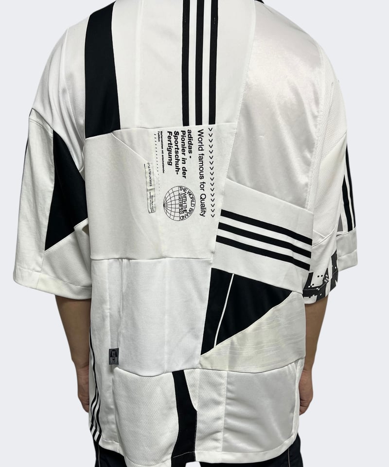 クレイジーパッチワークの再構築オーバーサイズTシャツ -white02- | NELI