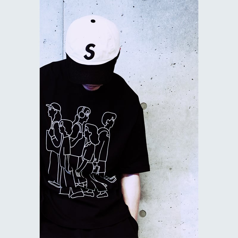 朝野ペコ Tシャツ『 歩く人 』/ ブラック | LIN gallery