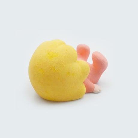 吉川ケイタ 座敷わらし 寝転びこもるちゃん / イエロー×サーモンピンク