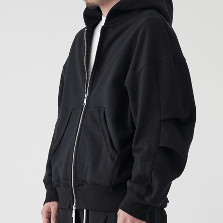 WANTHEM｜LOOSE ELBOW TUCK ZIP-UP HOODIE