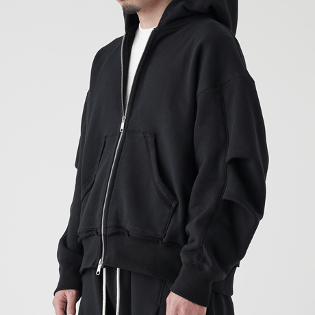 WANTHEM｜LOOSE ELBOW TUCK ZIP-UP HOODIE