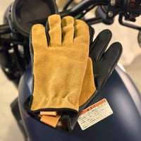 立体裁断 レザーグローブ　スエード＆レザー切り替え RG07