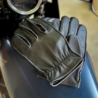 レトロ　パンチメッシュ　レザーグローブ　RG24