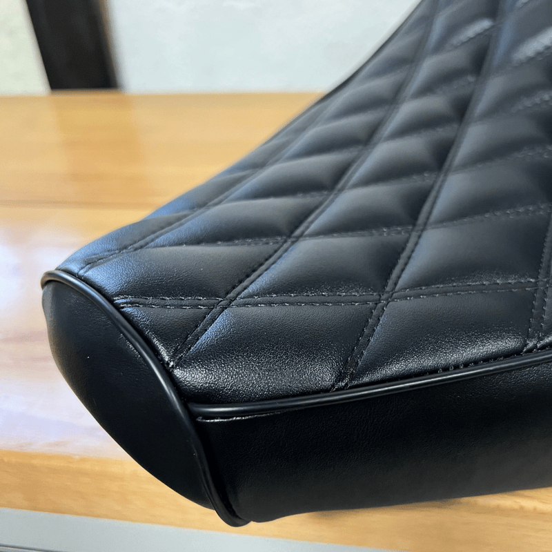 ホンダ レブル250 ロングシートダイヤモンドステッチ レブル250 ロングシート ダイヤステッチ/ガンファイタータイプ