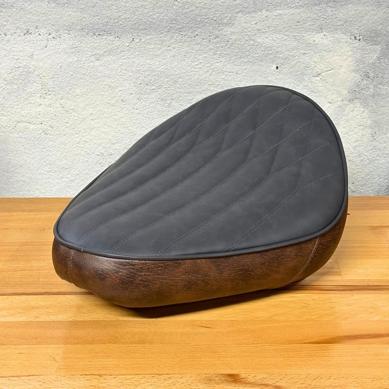 レブル250 2cmアップ カスタムシート ツートンタイプ | ヤカゲベース