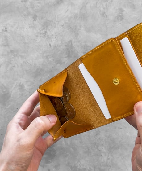 Serenity Mini Wallet / Amber Camel