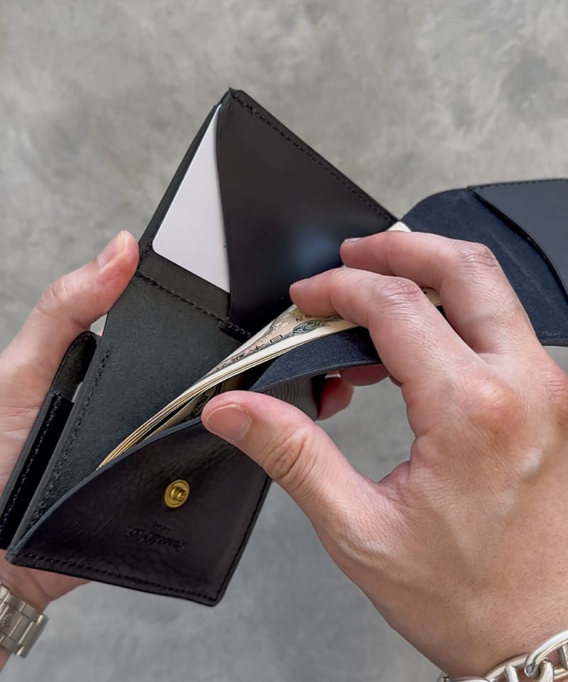 Serenity Mini Wallet / Black | Peace&Mark