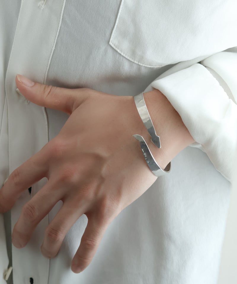 1955 Sweden Stockholm / モダンシルバーバングル/ by Axel Ca