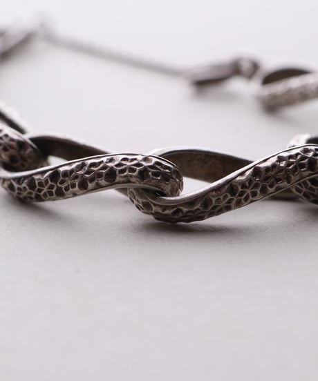 c.1930-40 Germany / Floral Twisted Link Bracelet / Silver 835