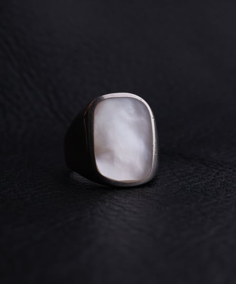 c.1960–1970 East Europe  / Mother of Pearl Signet Ring / Silver 925
