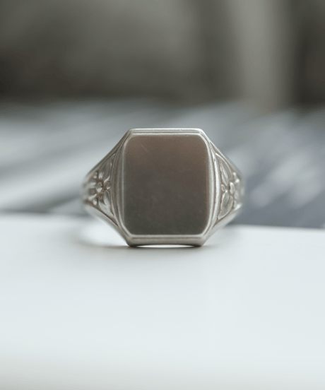 CATEGORY Ring | BLUE BOX