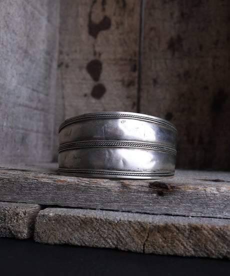 c.1930-50 Morocco Primitive Cuff Bangle / Silver 800