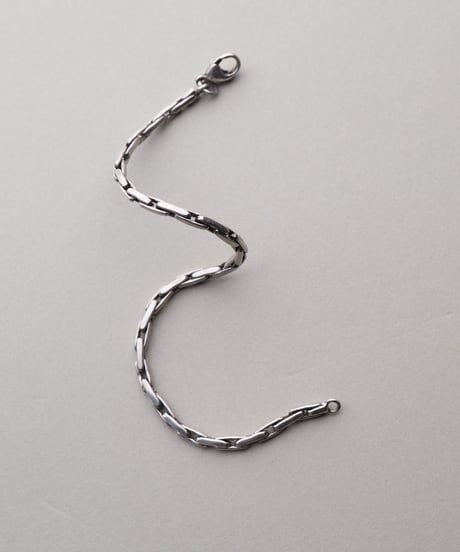c.1980–90 / Elongated Link Chain Bracelet / Silver 925