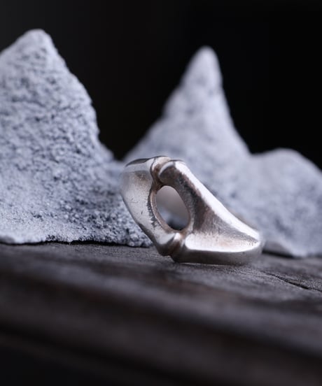 1979 Finland Lapponia / Sculptural Void Ring / Silver 925