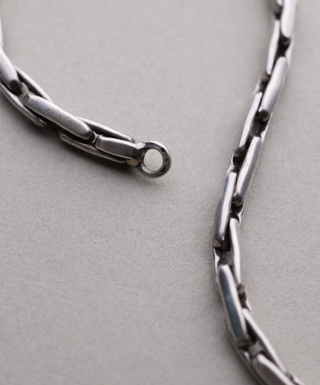 c.1980–90 / Elongated Link Chain Bracelet / Silver 925