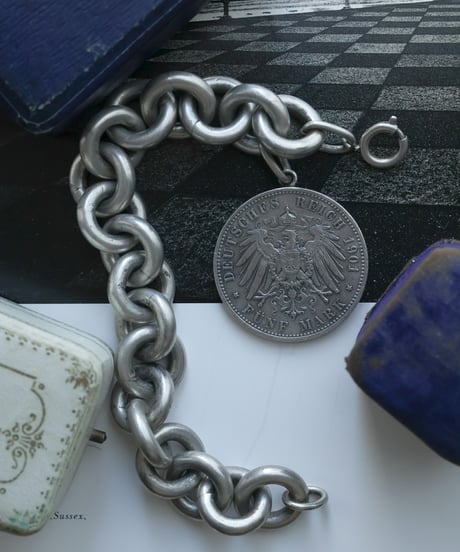 c.1930 Germany / ラウンドチェーンブレスレット / Silver 800 × 5マルクコイン