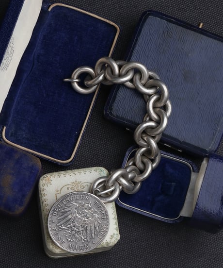 c.1930 Germany / ラウンドチェーンブレスレット / Silver 800 × 5マルクコイン