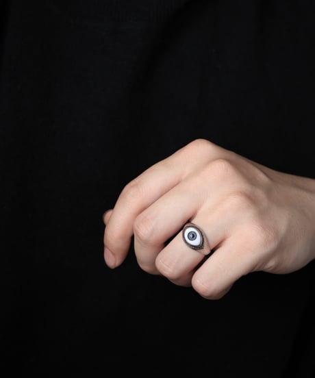 Surreal Eye Ring / Silver 925
