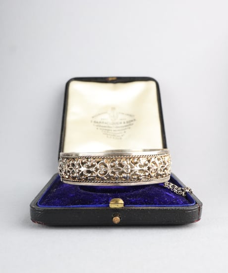 c.1920–30 France Ferronnerie Bangle / Silver 800