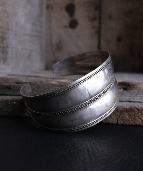 c.1930-50 Morocco Primitive Cuff Bangle / Silver 800