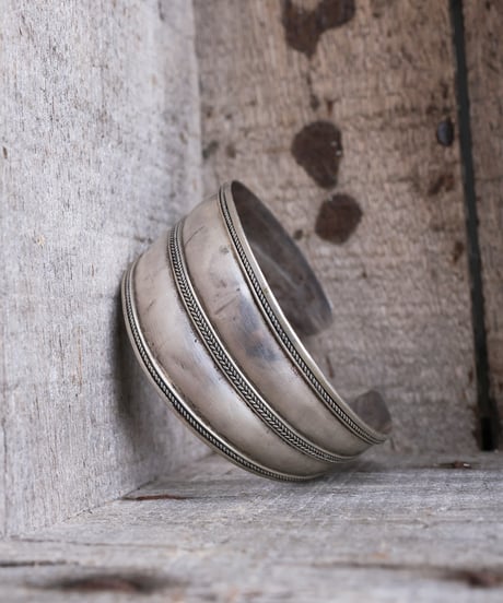 c.1930-50 Morocco Primitive Cuff Bangle / Silver 800