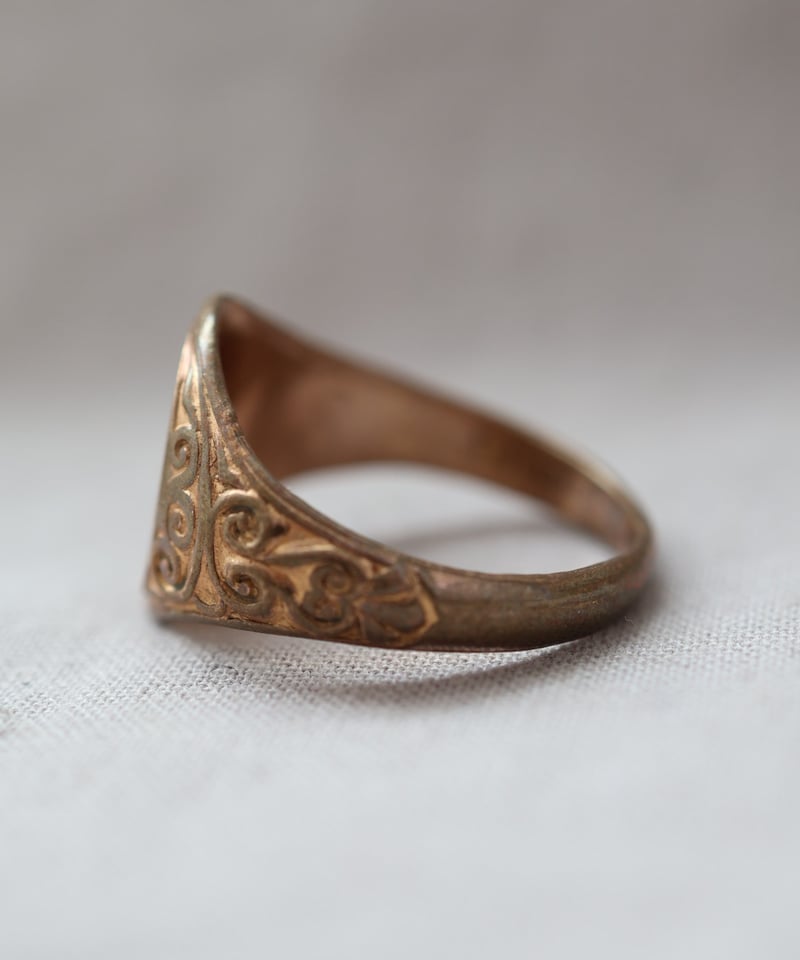 英国製 D&W作 Vintage 純銀 18k 金張り シグネットリング 6号 英国製 D&W作 Vintage 純銀 18k 金張り シグネットリング 6号