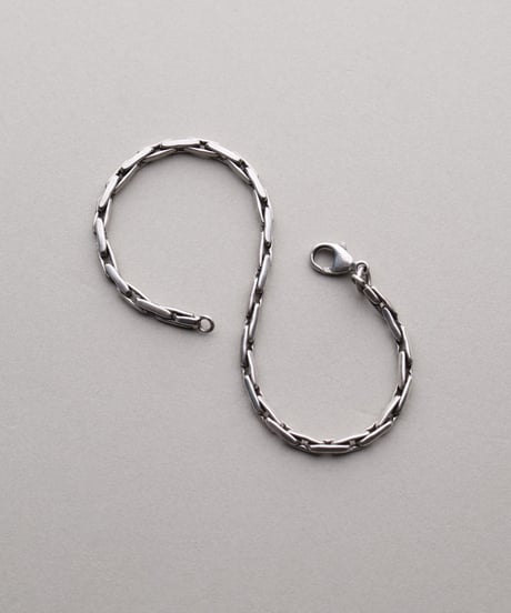 c.1980–90 / Elongated Link Chain Bracelet / Silver 925